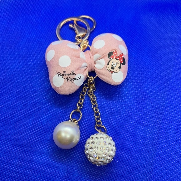 Minnie Light Pink embellished keychain - Picture 5 of 6